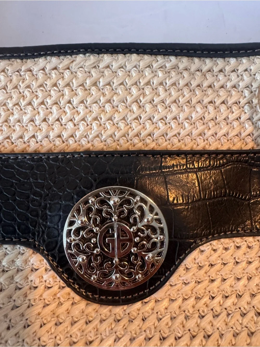 Giani Bernini Woven Straw Shoulder Tote Bag Black Croc Trim Silver GB Medallion